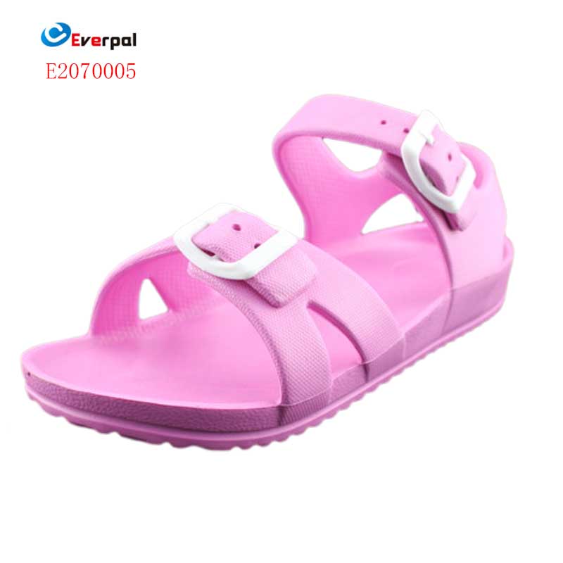 Pink Eva Sandaletlerin çocuklar için özellikleri nelerdir?