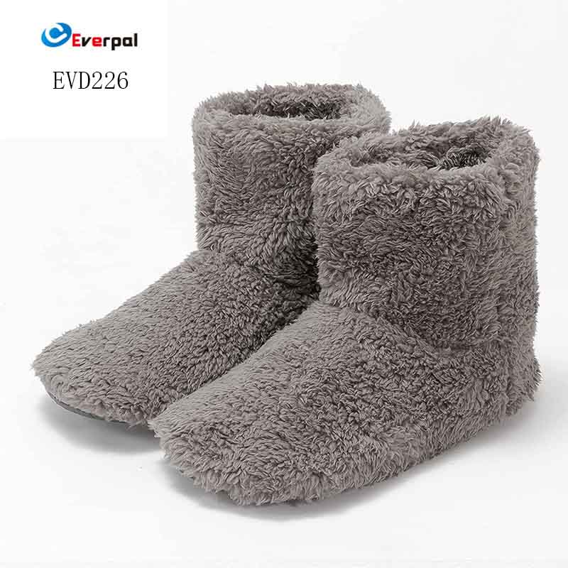 Neden Kadınlar İçin İç Mekan Bootie Terliği Evde Konfor ve Stil İçin Olması Gereken Seçim Haline Geliyor?